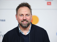 Moderator Steven Gätjen ist für die Erhaltung von Ausgehmöglichkeiten und fordert mehr Unterstützung für die Kultur. - Foto: Christian Charisius/dpa