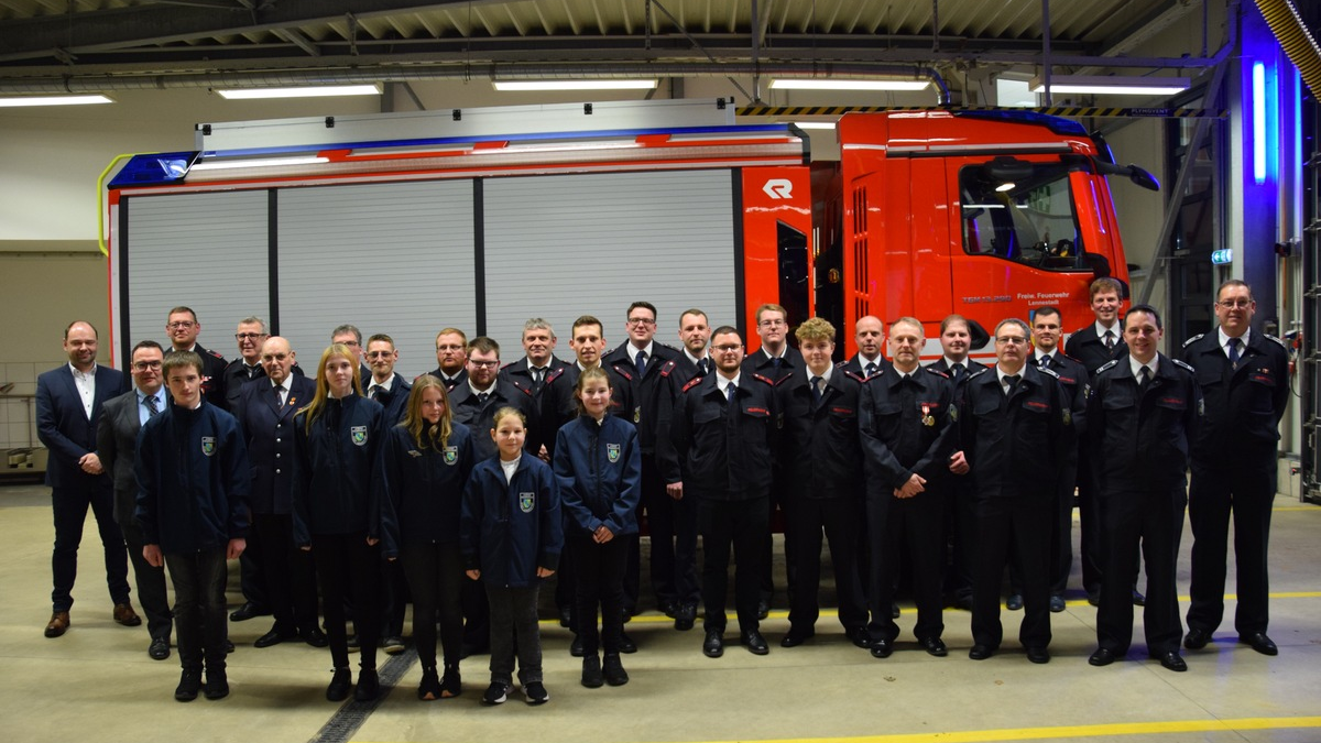 FW-OE: Jahresdienstbesprechung des Einsatzbereichs 2 der Feuerwehr der Stadt Lennestadt - Foto: presseportal.de
