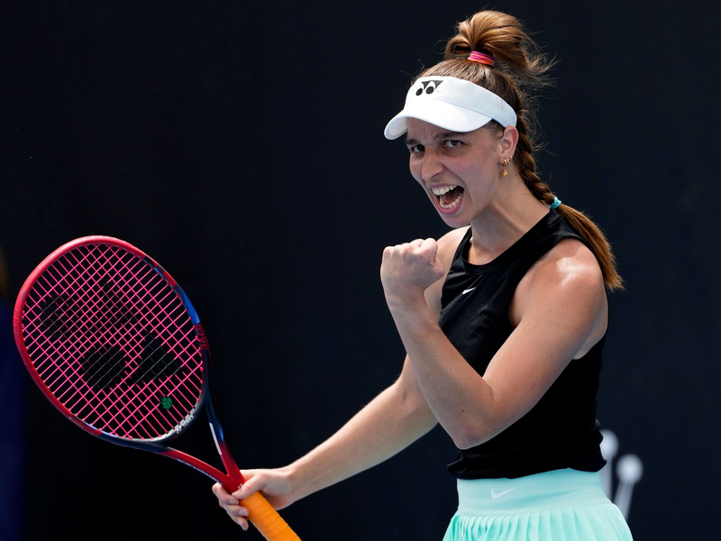 Tamara Korpatsch jubelt nach ihrem Erstrundensieg. - Foto: Alessandra Tarantino/AP/dpa