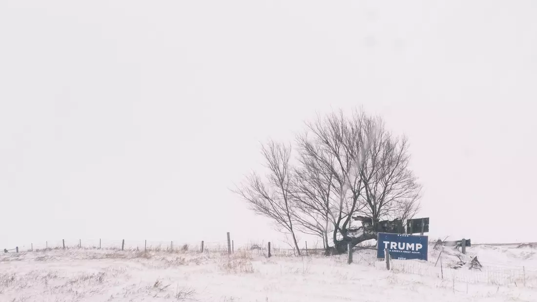 Ein Wintersturm im US-Bundesstaat Iowa hat den Wahlkampf für die erste Abstimmung der Republikaner über ihren Präsidentschaftskandidaten ausgebremst. - Bild: Nick Rohlman/The Gazette/AP/dpa