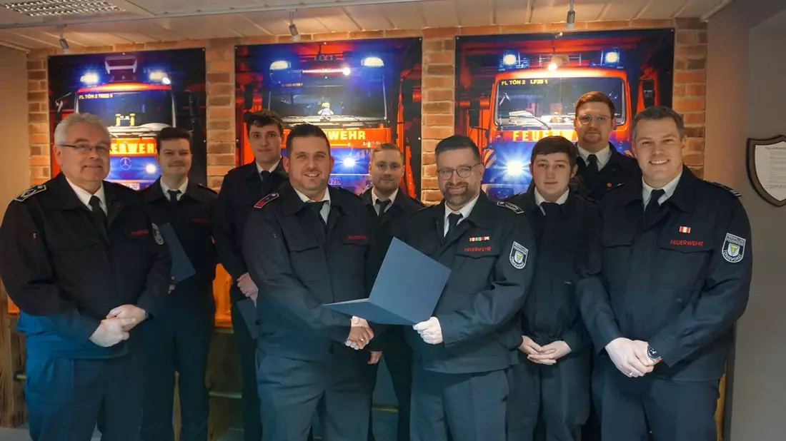 FW Tönisvorst: Löschzugversammlung des Löschzuges Vorst der Freiwilligen Feuerwehr Tönisvorst - Bild: presseportal.de