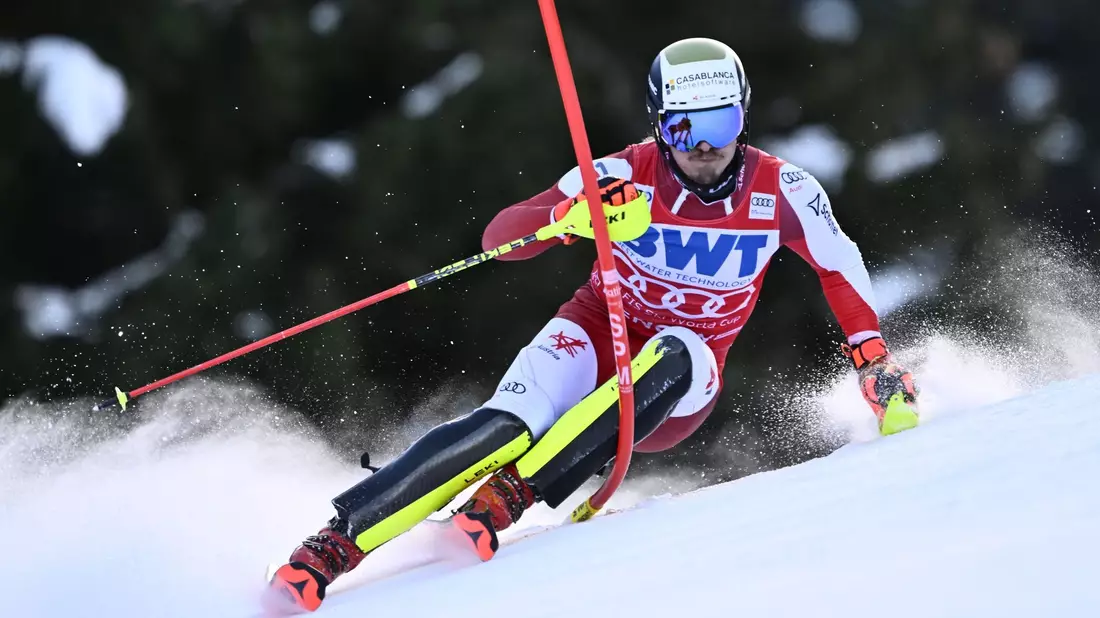 Siegte in Wengen: Manuel Feller. - Bild: Jean-Christophe Bott/KEYSTONE/dpa