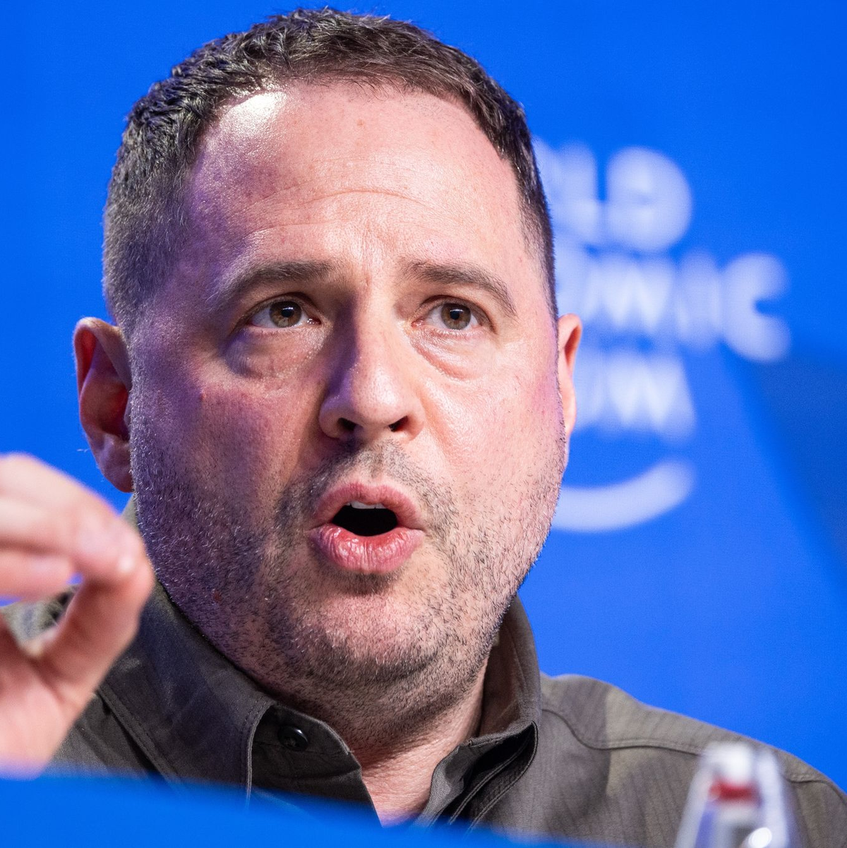 Der Leiter des ukrainischen Präsidialamtes Andrij Jermak sieht Fortschritte in Davos. - Foto: Hannes P. Albert/dpa