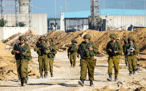 Zum 100. Kriegstag veröffentlicht die israelische Armee eine Datenauflistung. Etwa 9000 Terroristen der Hamas und anderer Terrorgruppen seien getötet worden. - Foto: Ariel Schalit/AP/dpa