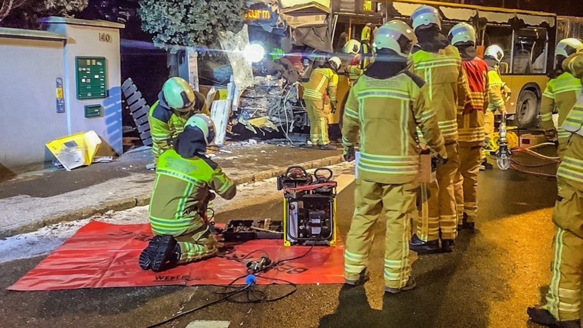 FW Dresden: Informationen zum Einsatzgeschehen von Feuerwehr und Rettungsdienst der Landeshauptstadt Dresden vom 12. bis 14. Januar 2024 - Foto: presseportal.de