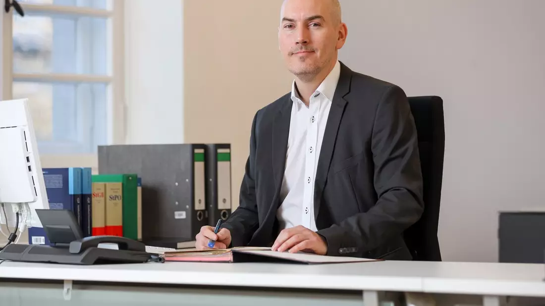 POL-GE: Tim Frommeyer nimmt Dienst als neuer Polizeipräsident in Gelsenkirchen auf - Bild: presseportal.de
