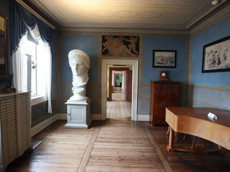 Goethes Arbeitszimmer. - Foto: Bodo Schackow/dpa