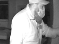 POL-ROW: ++ Öffentlichkeitsfahndung nach unbekannten Wohnungseinbrechern ++ - Foto: presseportal.de