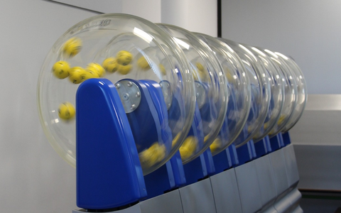 Die Sieger-Chance-Rente nach Berlin: zehn Jahre lang monatlich je 5.000 Euro aufs Konto - Foto: presseportal.de