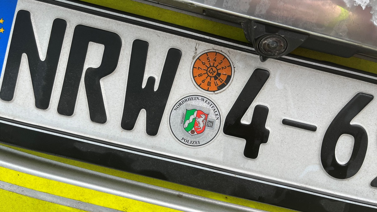 BPOL-FL: HAR/HAW - Bundespolizei untersagt zwei Fahrern die Weiterfahrt - Foto: presseportal.de