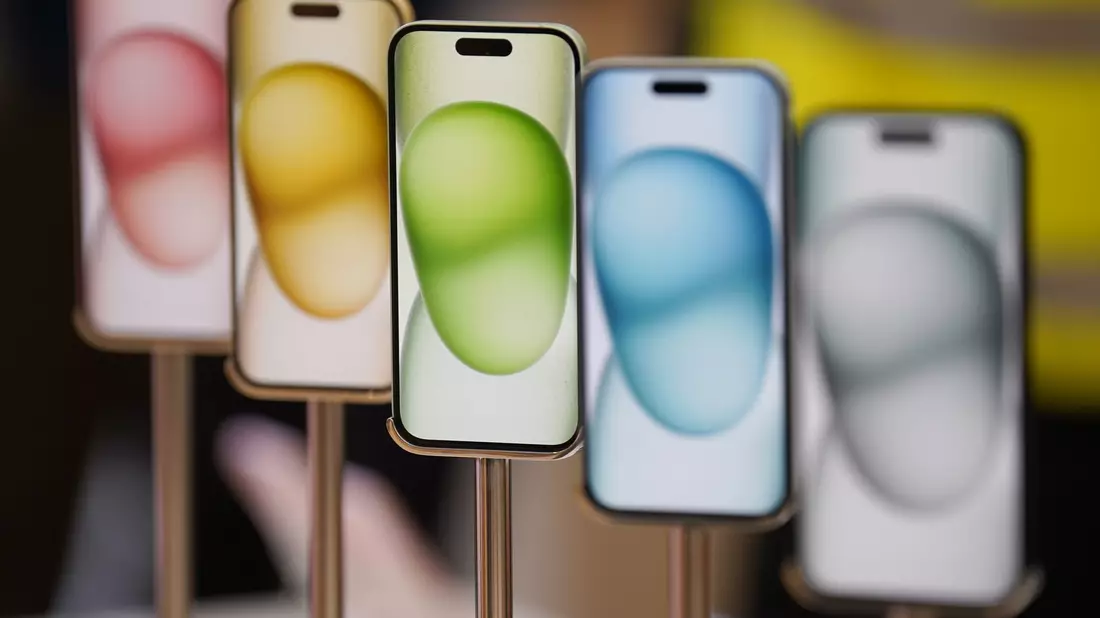 Apple hatte mit dem iPhone 2007 den Kurs für das moderne Smartphone vorgegeben. Im September vergangenen Jahres wurde das Apple iPhone 15 vorgestellt. - Bild: Jonathan Brady/PA/dpa