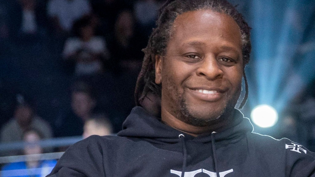 Der Moderator Mola Adebisi wird Papa. - Foto: Marco Steinbrenner/dpa