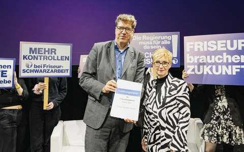 Einigung und politische Stärkung der Friseurbranche beim Zukunftskongress FriseurHandwerk - Foto: presseportal.de