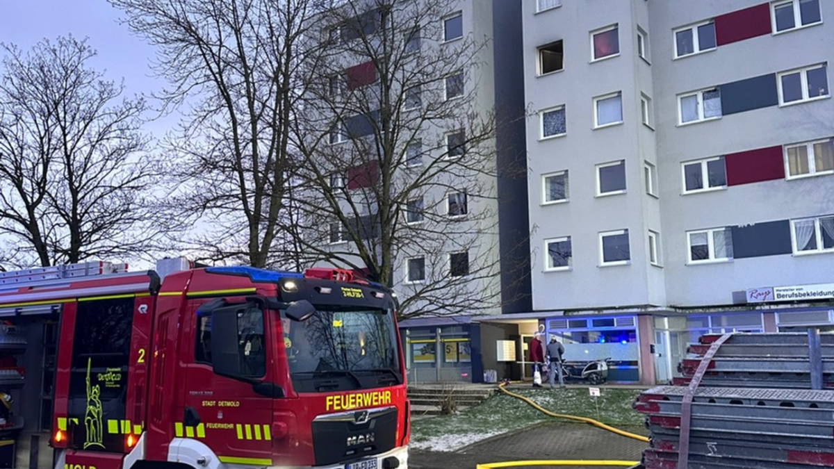 FW-DT: Brand im Hochhaus - Foto: presseportal.de