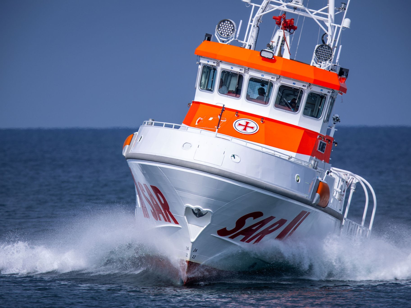 Die Deutschen Seenotretter sind auf der Nord- und Ostsee unterwegs. (Archivbild) - Foto: Jens Büttner/dpa