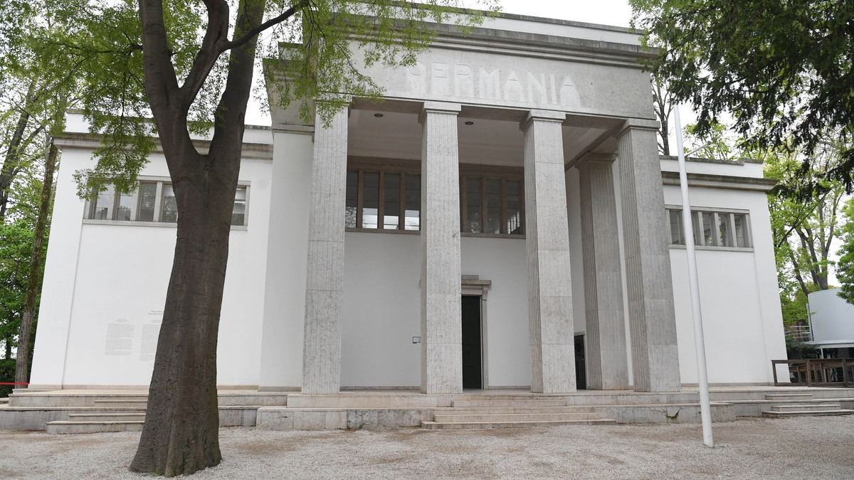 Der Deutsche Pavillon in Venedig. - Foto: Felix Hörhager/dpa