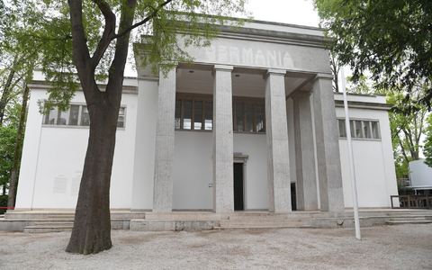 Der Deutsche Pavillon in Venedig. - Foto: Felix Hörhager/dpa