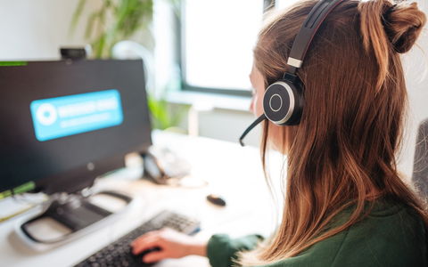 WEISSER RING sucht ehrenamtliche Helferinnen und Helfer für das Opfer-Telefon / Erstmals bundesweite Ausschreibung - Foto: presseportal.de