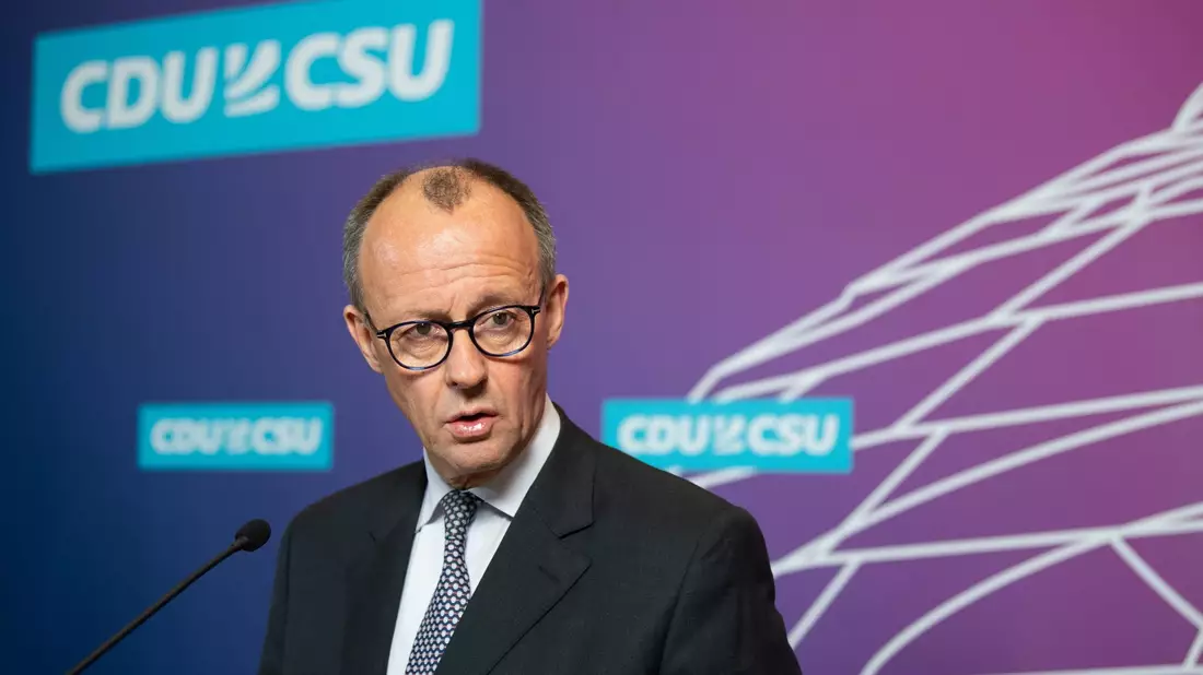 Friedrich Merz kritisiert die Ampel. - Bild: Marco Rauch/dpa