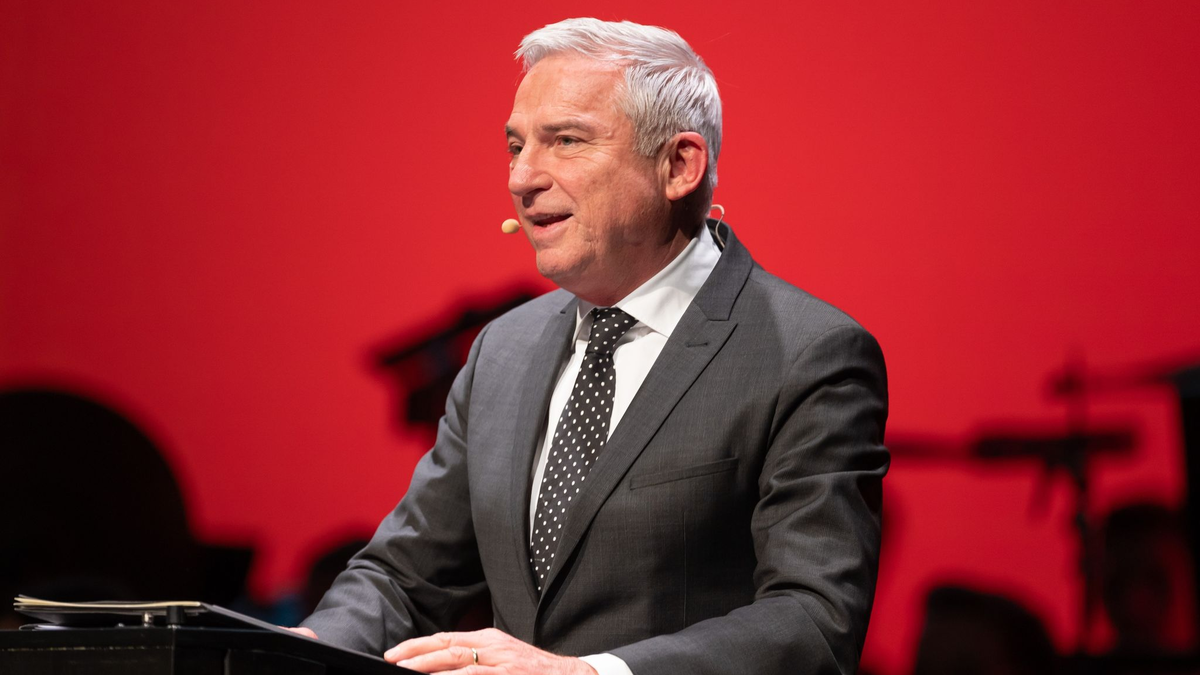 Thomas Strobl (CDU) möchte das Gendern regeln. - Foto: Silas Stein/dpa