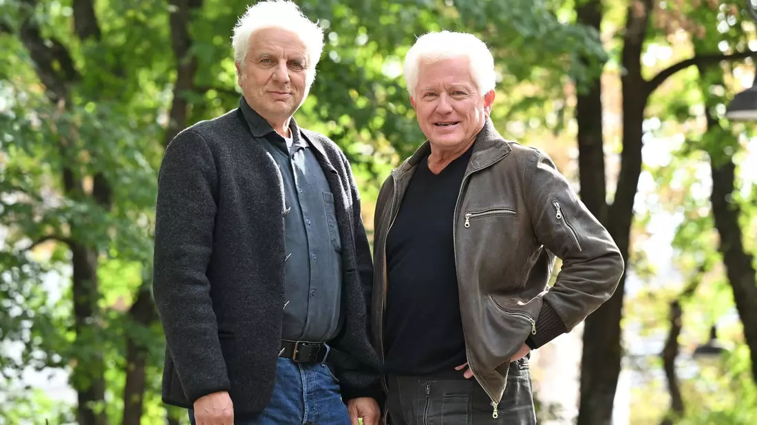 Eine Ära geht zuende: Udo Wachtveitl (l) und Miroslav Nemec steigen aus dem «Tatort» aus. - Bild: Peter Kneffel/dpa