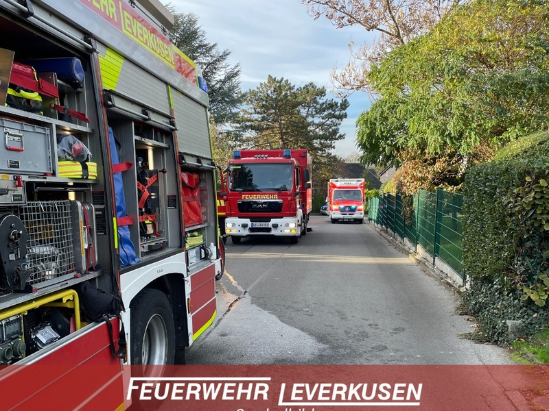 FW-LEV: Brand in einer Lagerhalle - Foto: presseportal.de