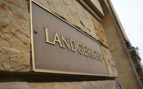 Die zuckerkranke Emily starb am Alter von 13 Jahren auf einer Klassenfahrt in London. Nun müssen sich zwei Lehrerinnen wegen des Verdachts der fahrlässigen Tötung vor dem Landgericht Mönchengladbach verantworten. - Foto: Ann-Marie Utz/dpa