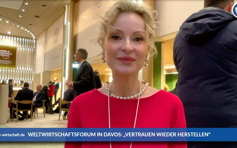 Sandra Navidi in Davos: Bei den Deutschen sieht man Zweck-Optimismus und Ärger auf die Politik - Foto: inside-wirtschaft.de