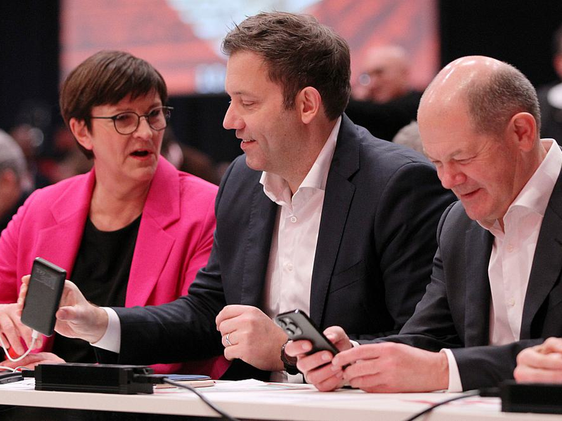 Saskia Esken, Lars Klingbeil, Olaf Scholz (Archiv) - Foto: über dts Nachrichtenagentur