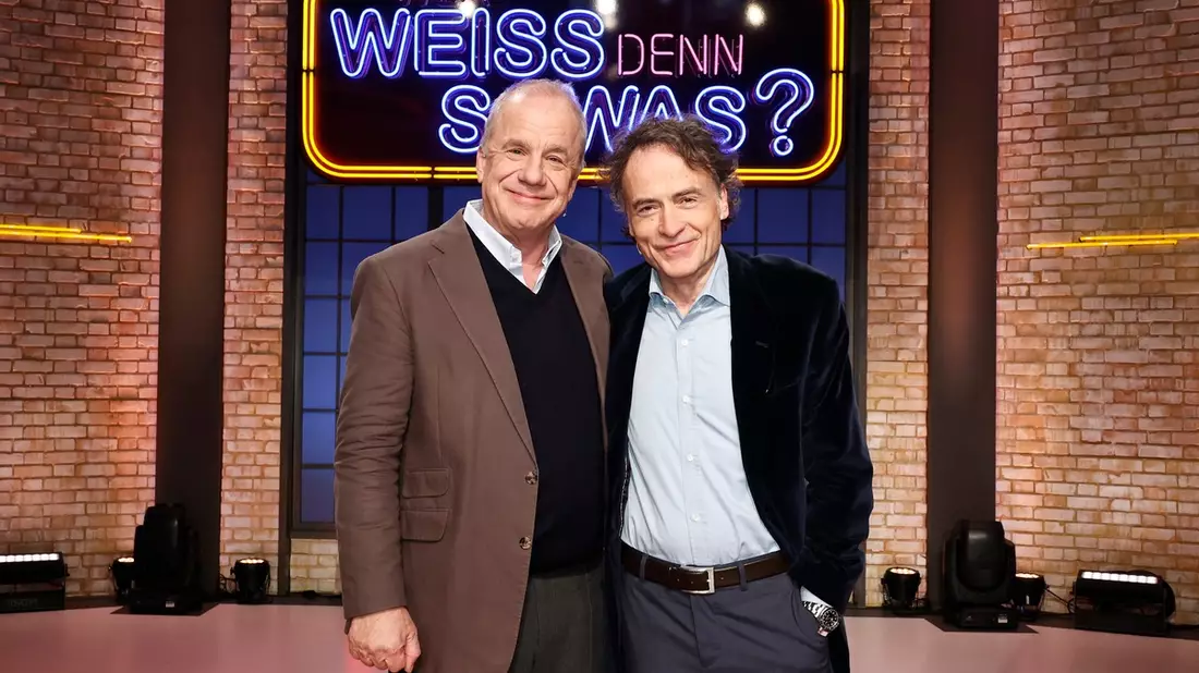 Hubertus Meyer-Burckhardt trifft auf Giovanni di Lorenzo / Wer weiß denn sowas? - Das Wissensquiz vom 22. bis 26. Januar 2024, um 18:00 Uhr im Ersten - Bild: presseportal.de