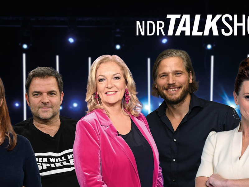 NDR Talk Show: Bettina Tietjen moderiert vorerst mit unterschiedlichen Partnerinnen und Partnern -Bettina and Friends - Foto: NDR/Uwe Ernst (2), Michael Uphoff, Thorsten Jander, Hendrik Lüders / Weiterer Text über ots und www.presseportal.de/nr/6561 / Die Verwendung dieses Bildes für redaktionelle Zwecke ist unter Beachtung aller mitgeteilten Nutzungsbedingungen zulässig und dan