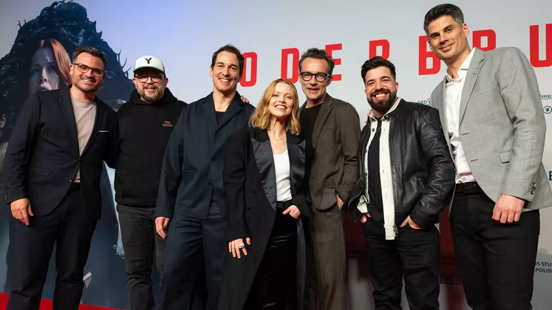 Oderbruch- Stimmungsvolle Kinopremiere der außergewöhnlichen Mystery-Crime-Serie in Berlin /Viel Publikum und Begeisterung im vollbesetzten Kinosaal am Alexanderplatz - Bild: presseportal.de