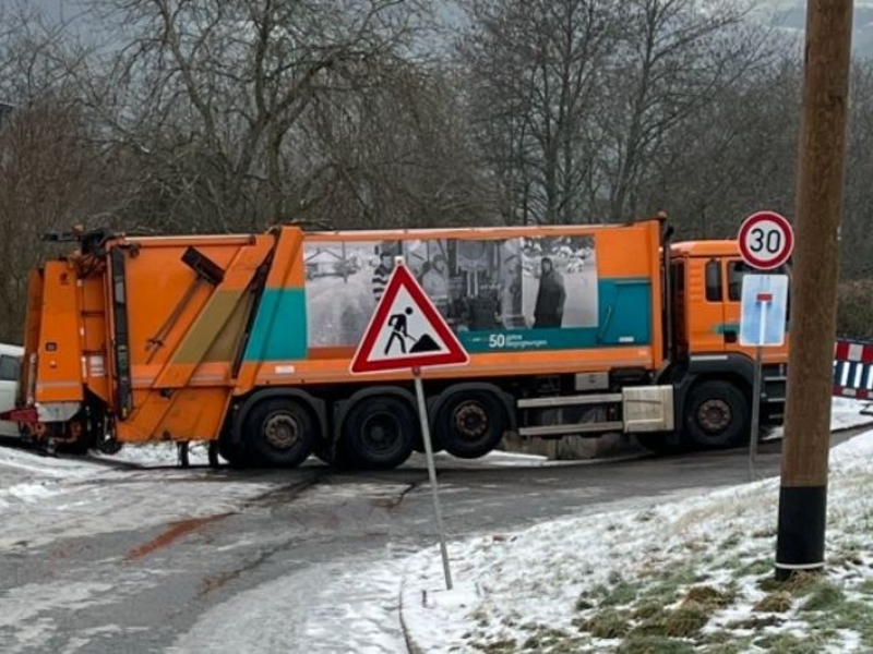 POL-PDTR: Verkehrsunfall durch Glätte in Hinzenburg - Foto: presseportal.de