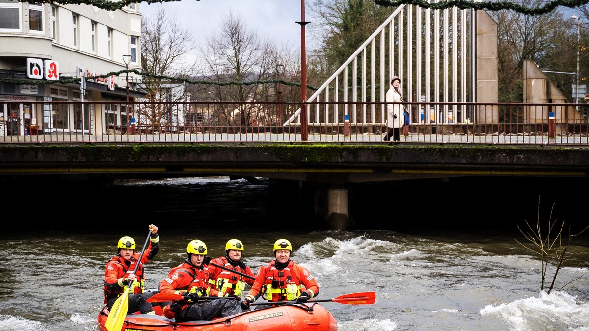 FW-EN: Gevelsberger Strömungsretter trainieren für den Ernstfall - Foto: presseportal.de