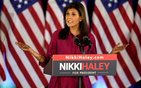 Nikki Haley ist die letzte ernstzunehmende Gegnerin Donald Trumps im Rennen um die US-PrÀsidentschaftskandidatur. - Foto: Abbie Parr/AP Nikki Haley ist die letzte ernstzunehmende Gegnerin Donald Trumps im Rennen um die US-PrÀsidentschaftskandidatur. - Foto: Abbie Parr/AP