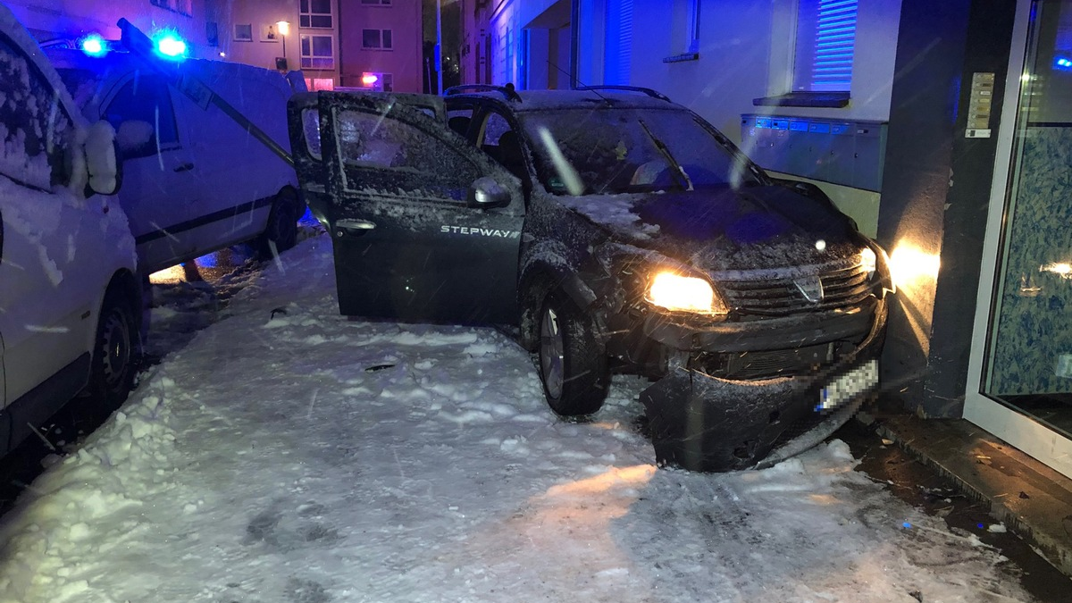 POL-ME: Schnee im Kreis Mettmann: Zahlreiche Unfälle - glücklicherweise mit meist glimpflichem Ausgang - Kreis Mettmann - 2401067 - Foto: presseportal.de
