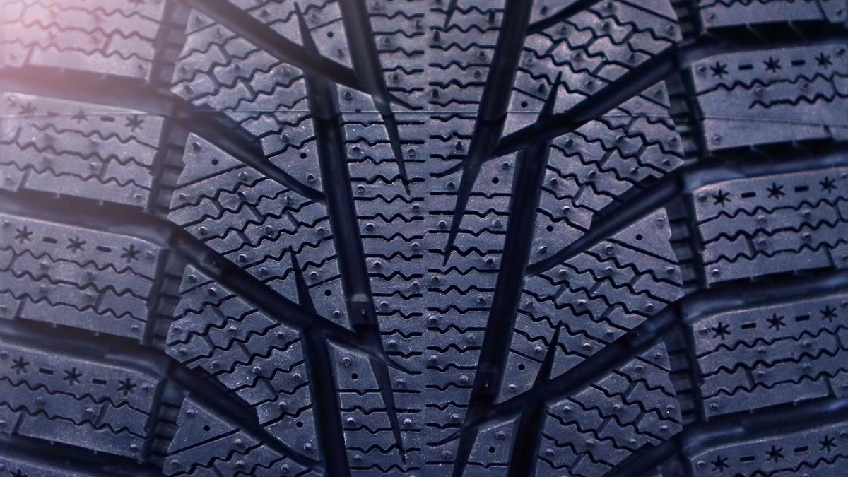 LKA-RP: Verkehrssicherheit: Winterreifen sind Pflicht - Foto: presseportal.de