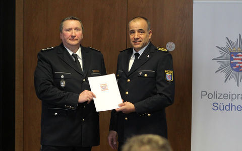POL-DA: Groß-Gerau: Erster Polizeihauptkommissar Torsten Hahn übernimmt Leitung der Polizeistation - Foto: presseportal.de