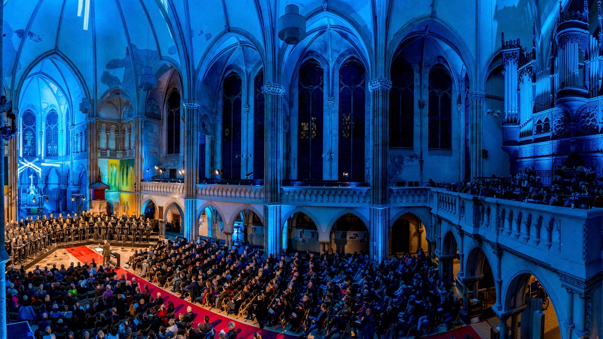 100 Jahre Mission Musik: MDR-Rundfunkchor startet Jubiläumsjahr mit James MacMillans Neuvertonung von Hildegard von Bingen - Foto: presseportal.de