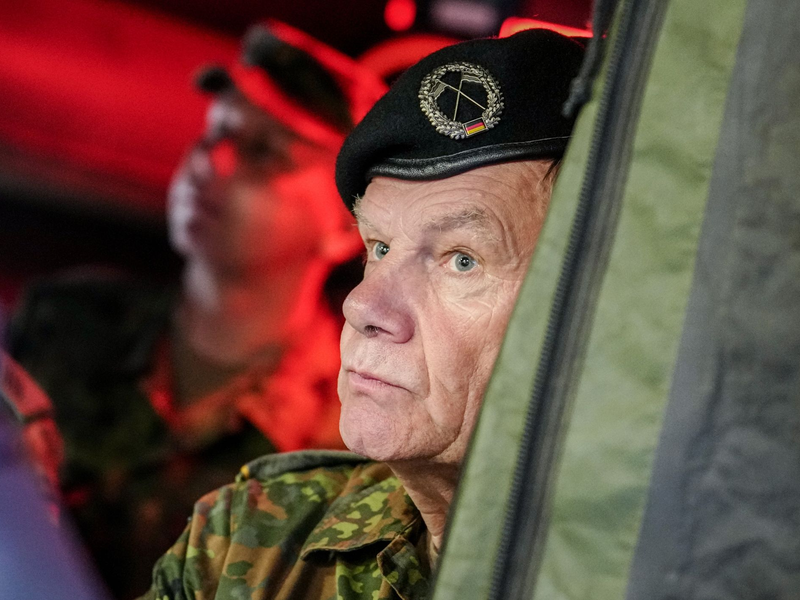 Es fehle derzeit jede politische, strategische, technische und finanzielle Grundlage, um über EU-eigene Atomwaffen zu diskutieren, so Johann Wadephul (CDU). - Foto: Kay Nietfeld/dpa