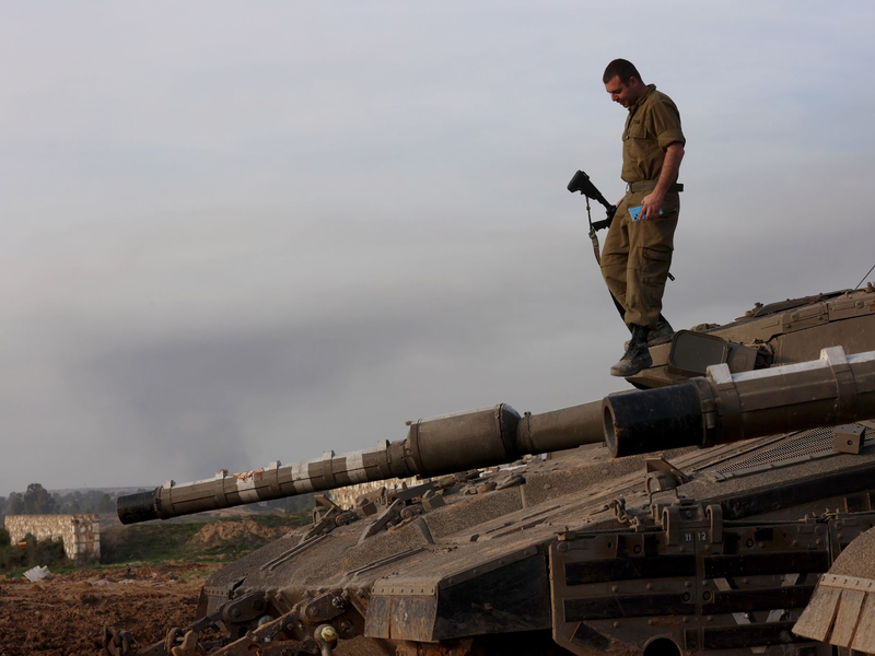 Kann es eine Zweistaatenlösung nach dem Gaza-Krieg geben? Nein, sagt der israelische Premierminister Netanjahu. Unterdessen gehen die Kämpfe zwischen den israelischen Streitkräften und der Hamas im Gazastreifen weiter. - Foto: Gil Cohen Magen/XinHua/dpa