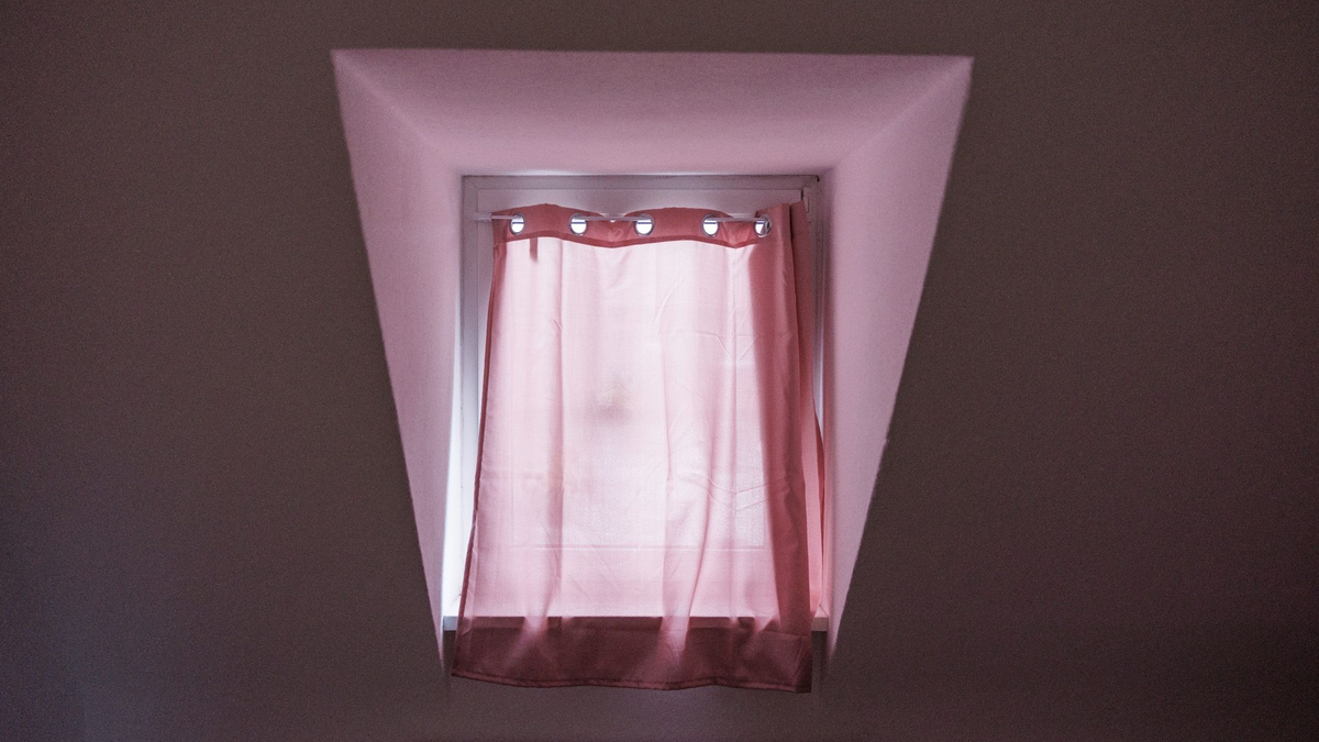 Die Jugendämter in Deutschland müssen sich um immer mehr hilfebedürftige Kinder und Jugendliche kümmern, obwohl Fachkräfte fehlen. - Foto: Ole Spata/dpa