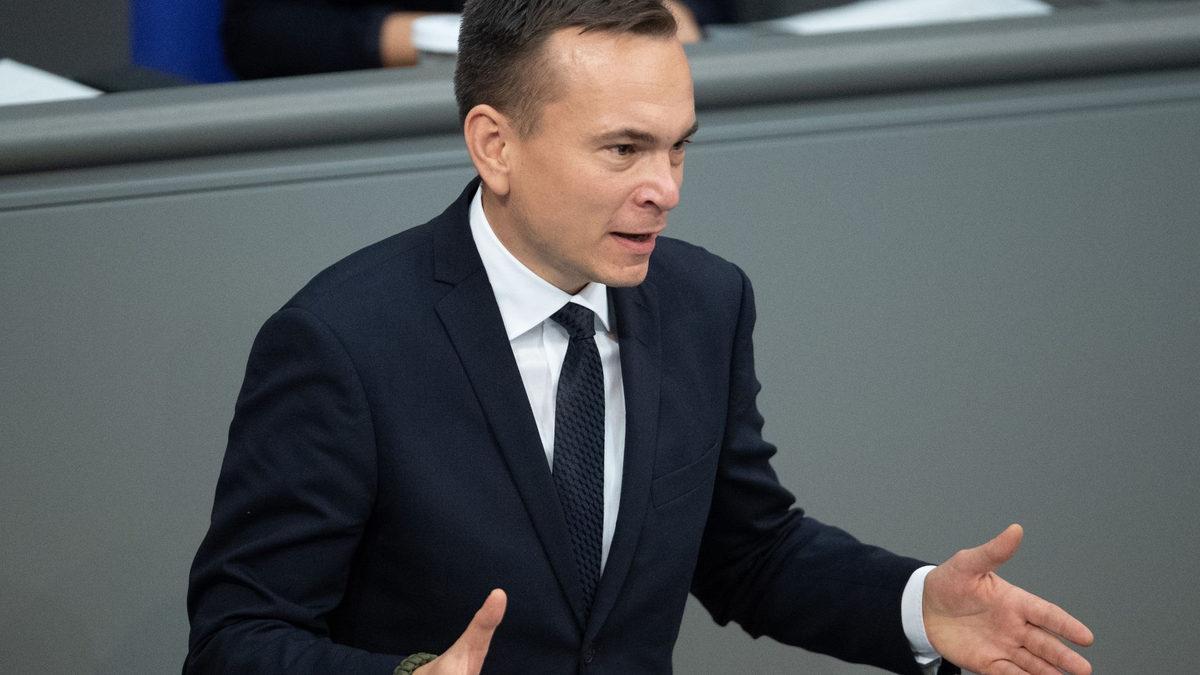 Positioniert sich klar gegen eine Lieferung von Taurus-Flugkörpern: Johannes Arlt. - Foto: Kilian Genius/dpa