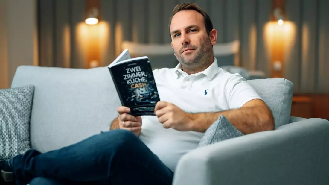 Hendrik Kuhlmann bringt seine Expertise zu Papier: Neues Buch Zwei Zimmer, Küche, Cash ab sofort erhältlich - Bild: presseportal.de