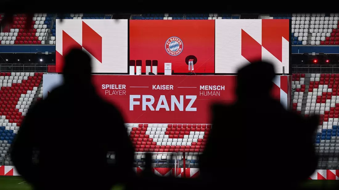 Die Gedenkfeier des FC Bayern München für Franz Beckenbauer wird in der Allianz Arena abgehalten. - Bild: Sven Hoppe/dpa