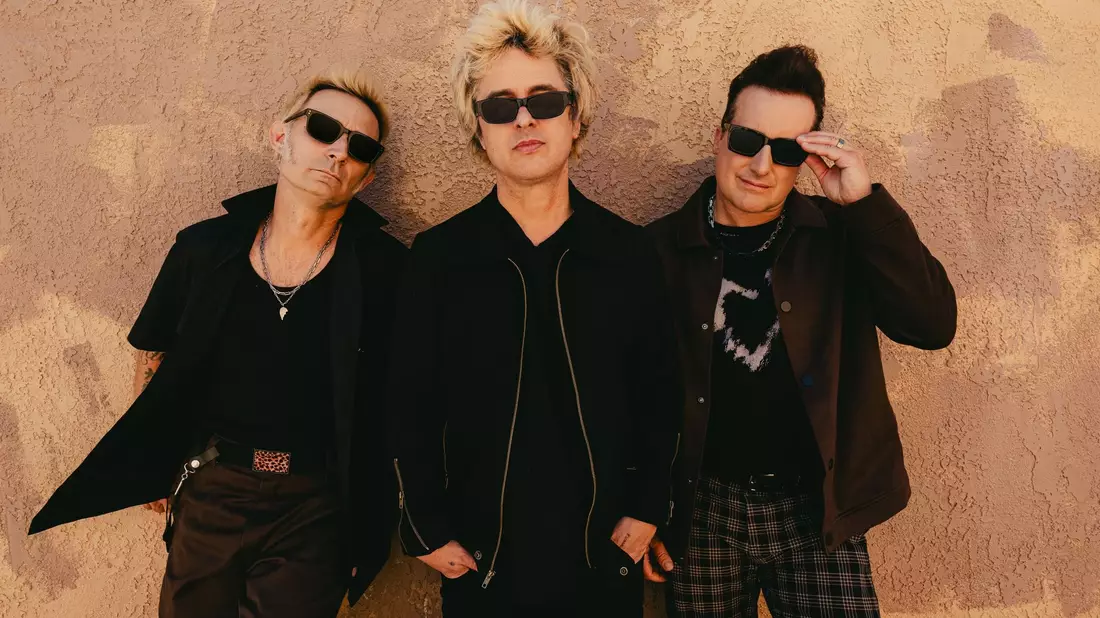 «Saviors» heißt das neue Album von Green Day. - Bild: Alice Baxley/Warner Music/dpa