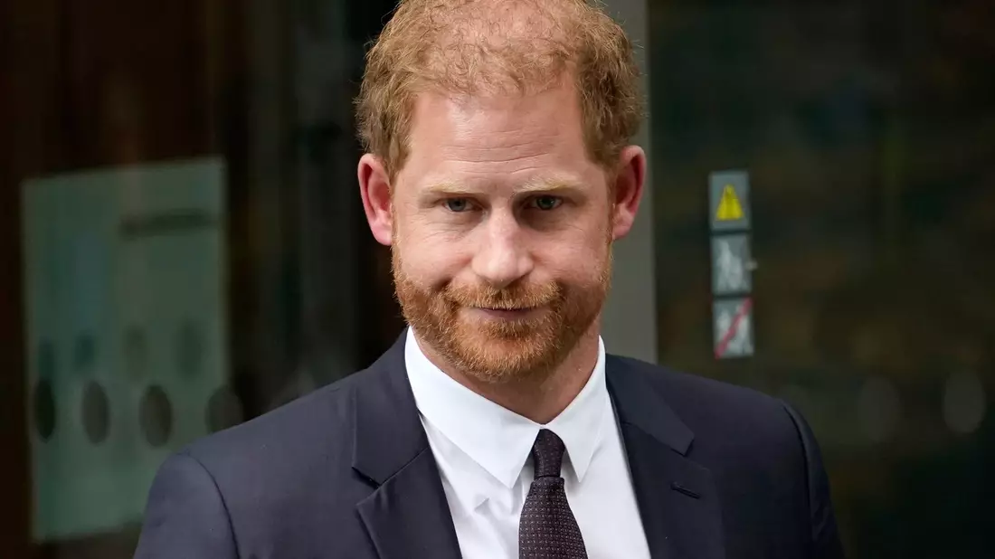 Prinz Harry ist offenbar schon in Großbritannien angekommen. - Bild: Alberto Pezzali/AP