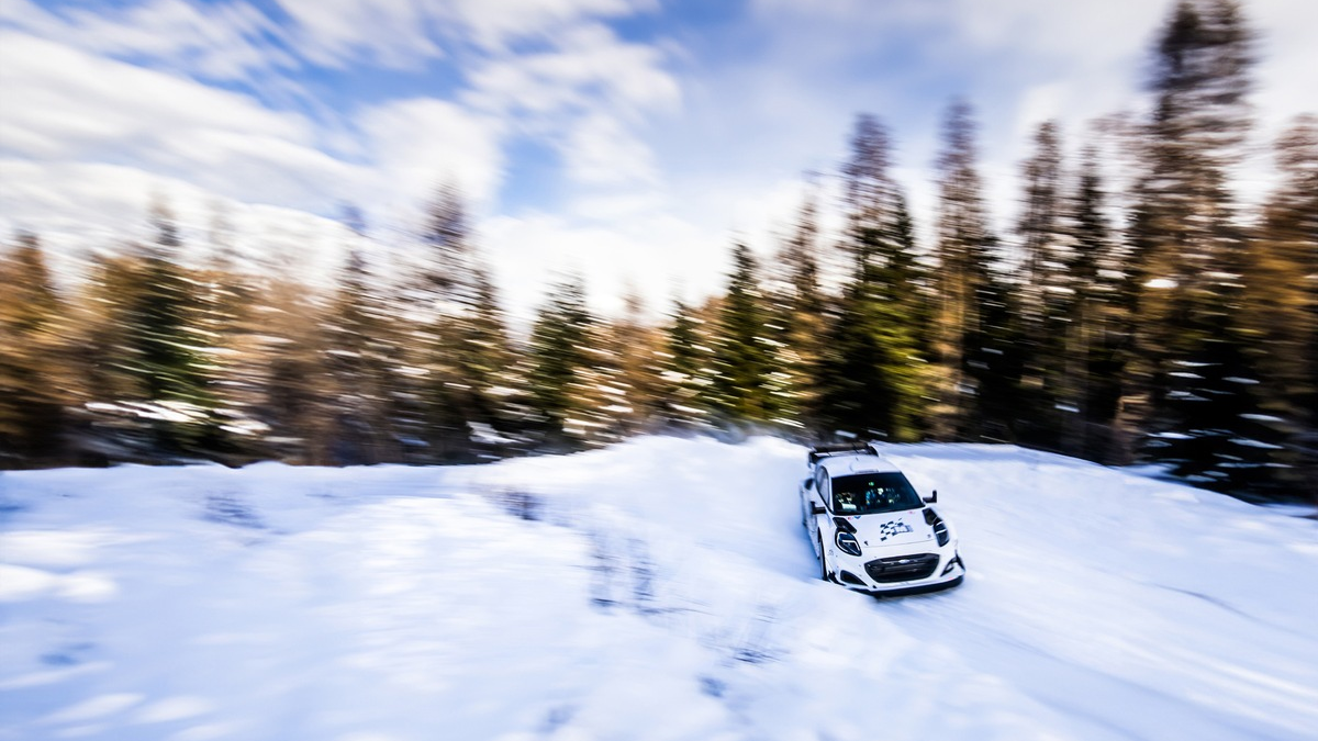 M-Sport-Ford startet mit Adrien Fourmaux und Grégoire Munster im Puma Hybrid Rally1 ins Abenteuer 