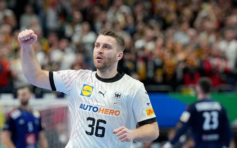 Freut sich auf das Duell mit Österreich: Lukas Mertens. - Foto: Sören Stache/dpa