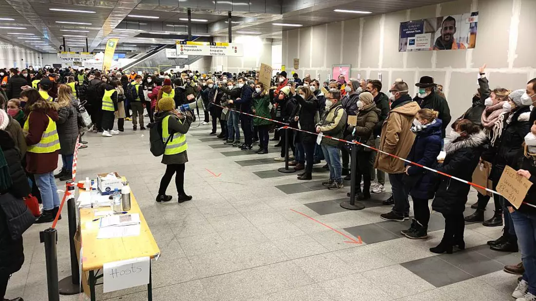 Helfer und Gastgeber warten auf Flüchtlinge aus der Ukraine (Archiv) - Bild: über dts Nachrichtenagentur